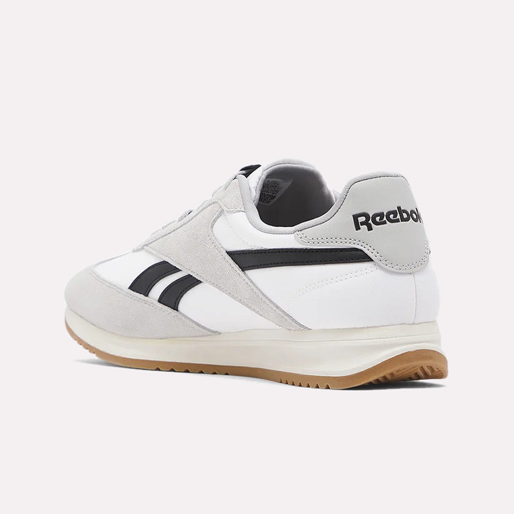 World 70 Unisex Shoes