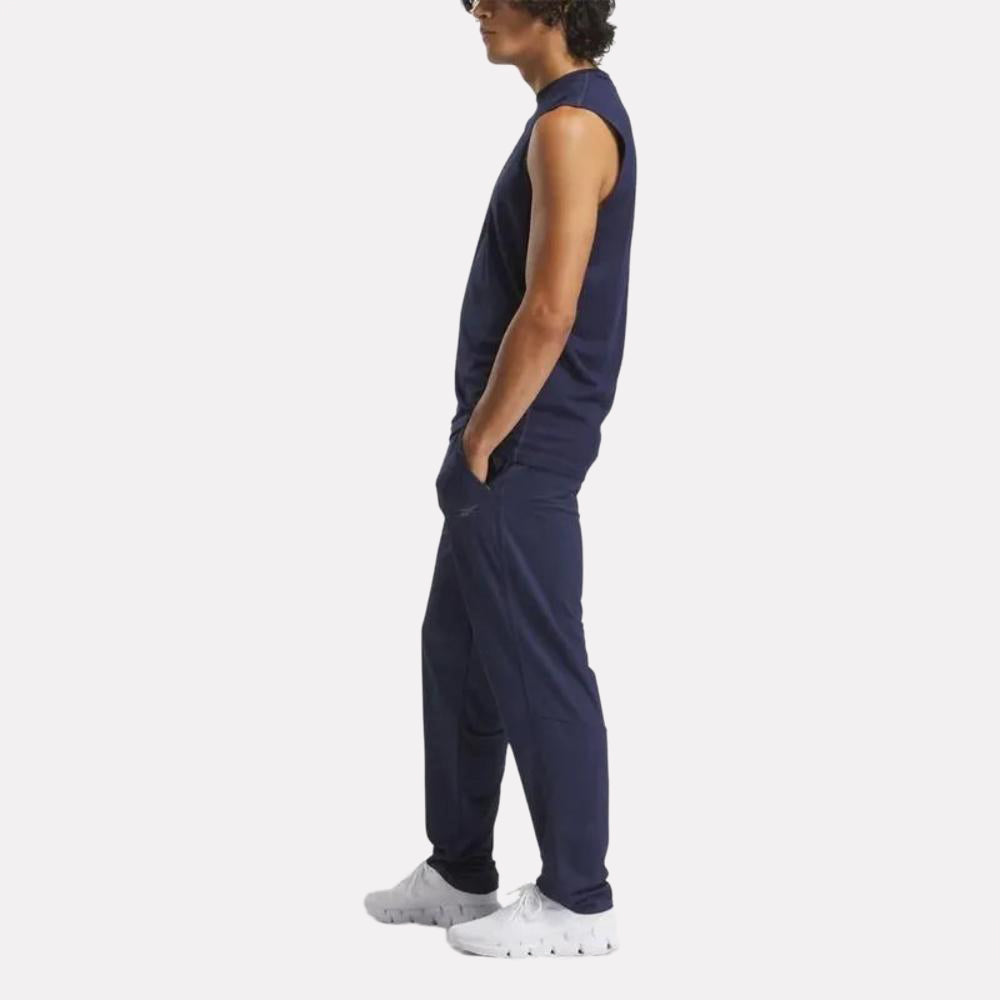 بنطلون رجالي محبوك من Identity Train