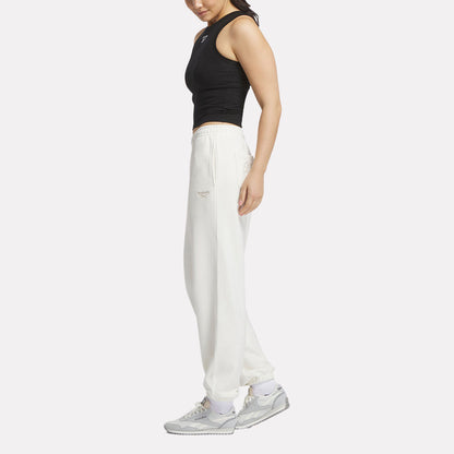 Lawn Club Jogger Women's Pant
