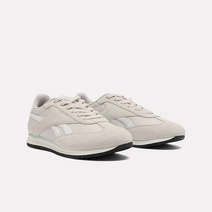 World 70 Women's Shoes