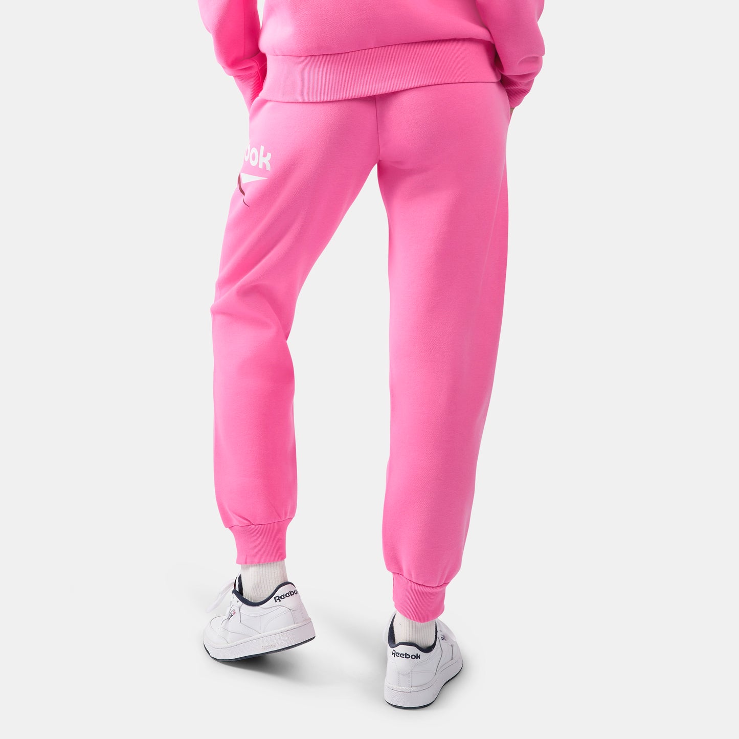 بنطال ستايسي 2 بحافة مطوية وتباين لوني جريء