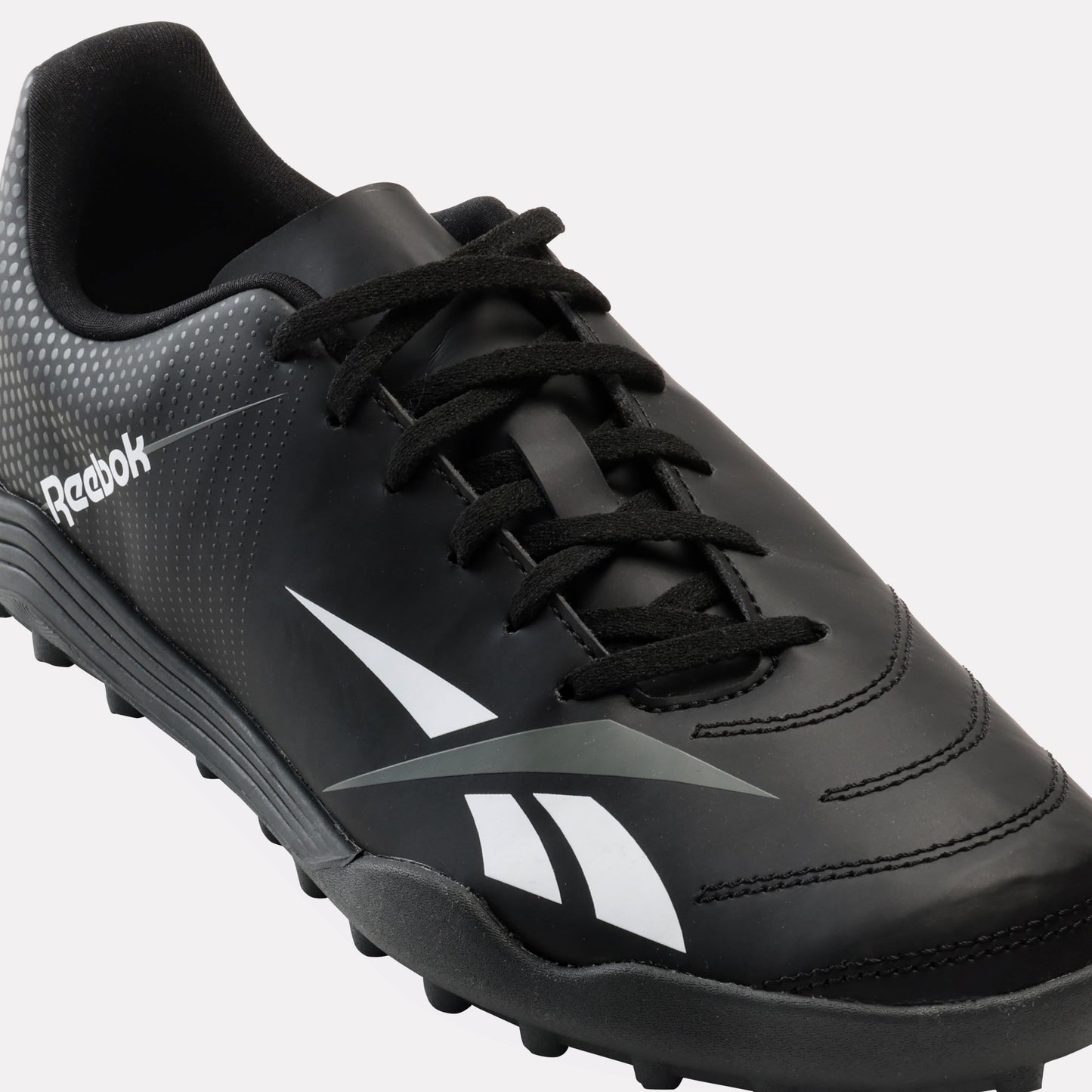 Strike TF Unisex Shoes
